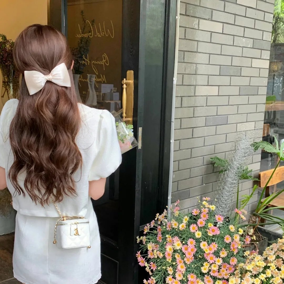 蜂蜜与四叶草